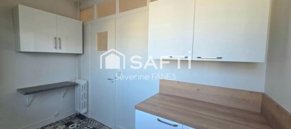 3 bedrooms Apartment in Rouen, France No. 355369 4