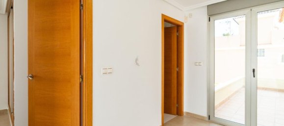 6 غرف نوم فيلا في Torrevieja, Spain رقم 183599 31