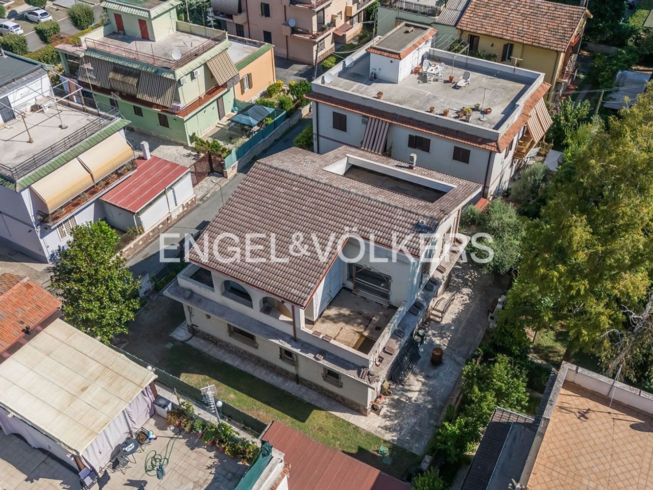 Villa de 9 dormitorios en Rome, Italy No. 318839