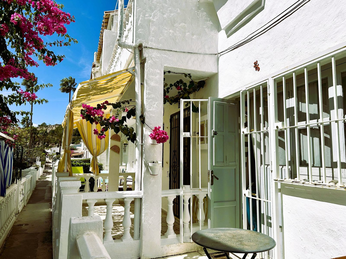 1 chambre Maison de ville à San Luis de Sabinillas, Spain No. 245500