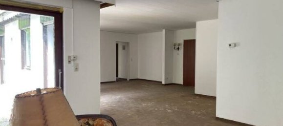 Бунгало с 4 комнатами в Рейн-Зиг, Германия № 197022 15