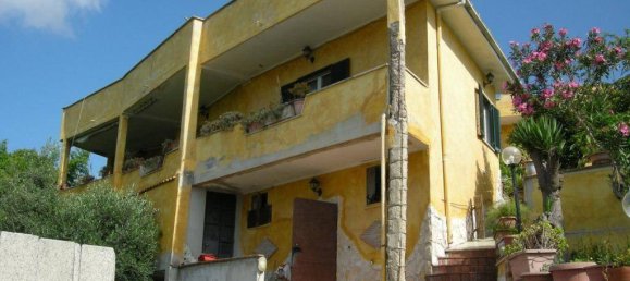 Villa T3 em Ardea, Italy N.º 192288 13