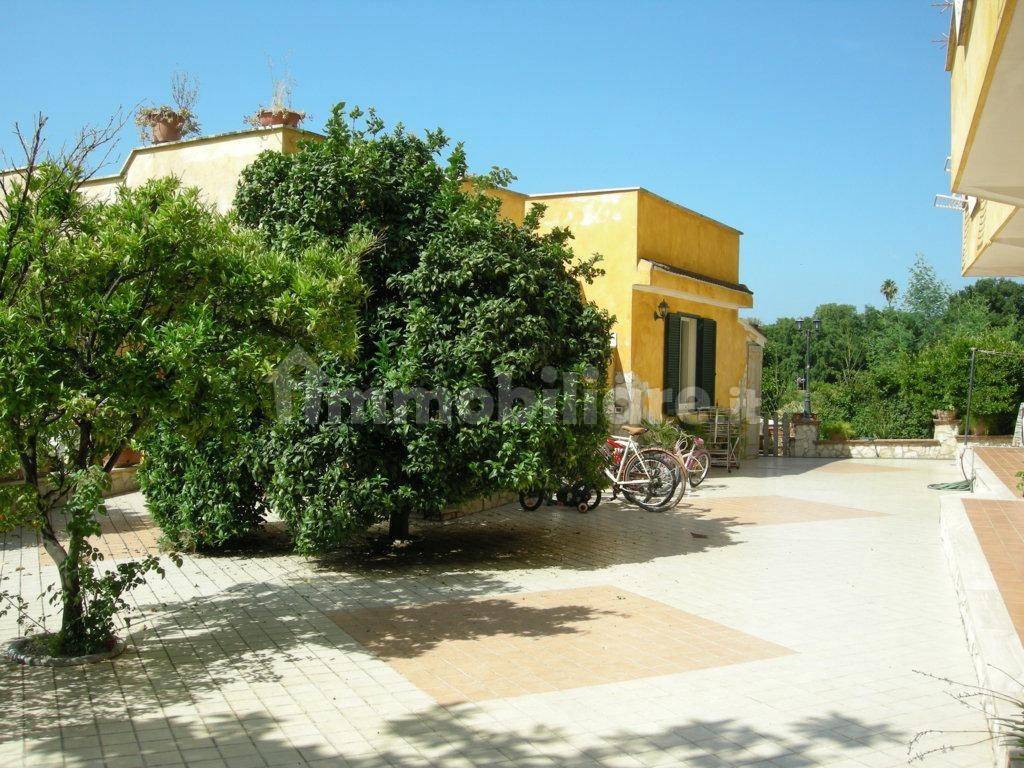 Villa T3 em Ardea, Italy N.º 192288