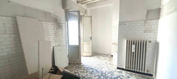 6 bedrooms Apartment in Rimini, Italy No. 341267 9