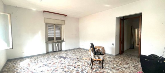6 bedrooms Apartment in Rimini, Italy No. 341267 6