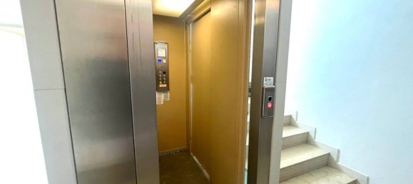 6 bedrooms Apartment in Rimini, Italy No. 341267 4