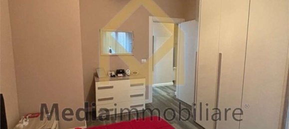 3-salle Appartement à Perugia, Italy No. 221876 5