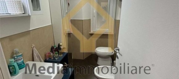 3-salle Appartement à Perugia, Italy No. 221876 7