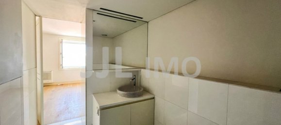 2 bedrooms Apartment in Lisbon, Portugal No. 157501 20