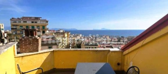 3 غرف نوم بانتهاوس في Naples, Italy رقم 100237 13