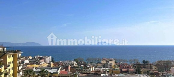 3 غرف نوم بانتهاوس في Naples, Italy رقم 100237 16