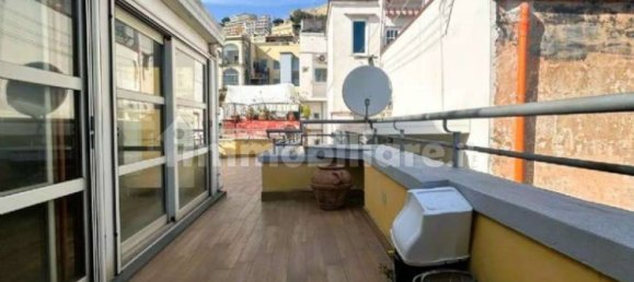 3 غرف نوم بانتهاوس في Naples, Italy رقم 100237 25