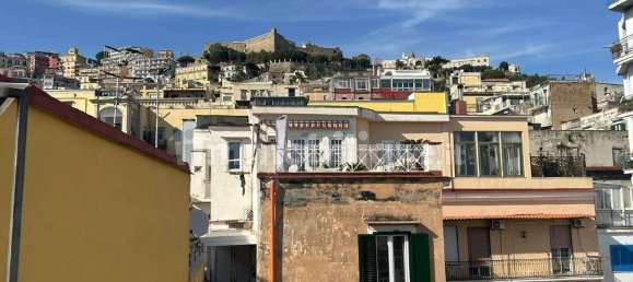 3 غرف نوم بانتهاوس في Naples, Italy رقم 100237 10