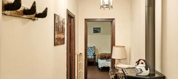 8 bedrooms House in Murlo, Italy No. 54097 27