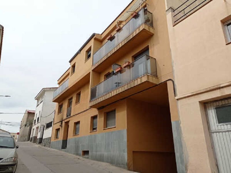 3 Schlafzimmer Wohnung in Linyola, Spain, Nr. 136087