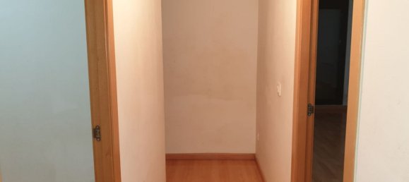 3 Schlafzimmer Wohnung in Linyola, Spain, Nr. 136087 9
