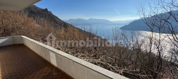 3 chambres Villa à Maccagno con Pino e Veddasca, Italy No. 11722 15