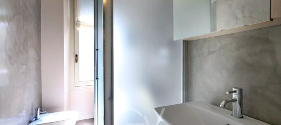 4 bedrooms Apartment in Milan, Italy No. 364242 8