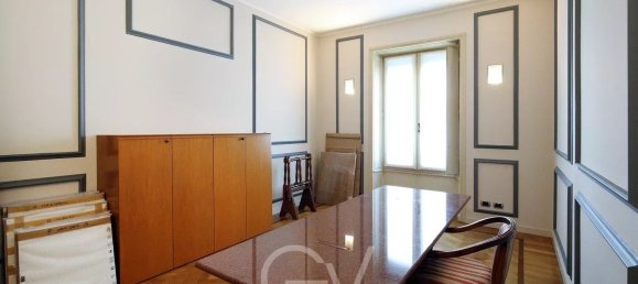 4 bedrooms Apartment in Milan, Italy No. 364242 22
