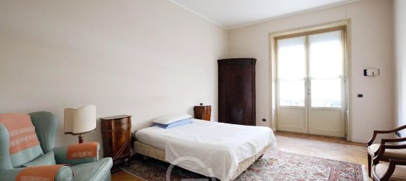 4 bedrooms Apartment in Milan, Italy No. 364242 24