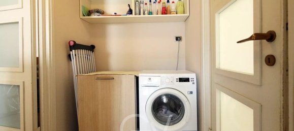 4 bedrooms Apartment in Milan, Italy No. 364242 10