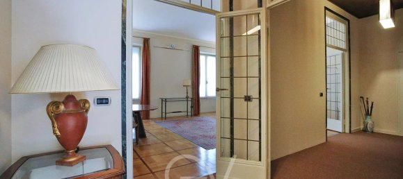 4 bedrooms Apartment in Milan, Italy No. 364242 15