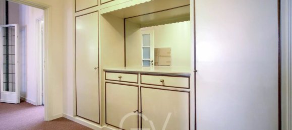 4 bedrooms Apartment in Milan, Italy No. 364242 20