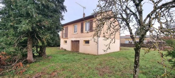 Casa de 3 dormitorios en Aillianville, France No. 81637 2