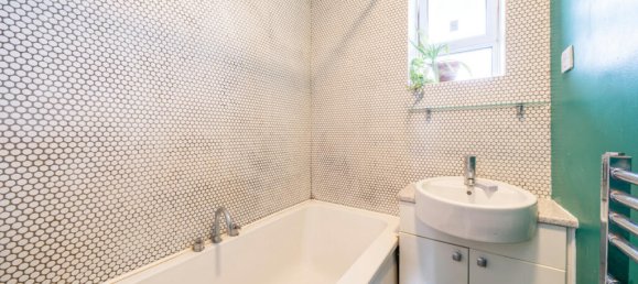 3 bedrooms Apartment in London, United Kingdom No. 7627 9