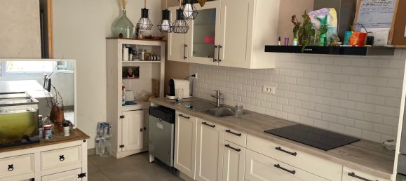 2 bedrooms House in Le Pertuis, France No. 346514 14