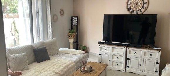 2 bedrooms House in Le Pertuis, France No. 346514 8