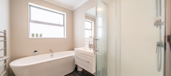 4 Schlafzimmer Haus in Upper Hutt, New Zealand, Nr. 99 16