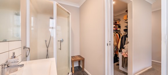 4 Schlafzimmer Haus in Upper Hutt, New Zealand, Nr. 99 13