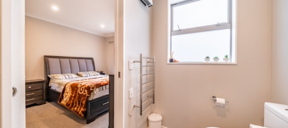 4 Schlafzimmer Haus in Upper Hutt, New Zealand, Nr. 99 12