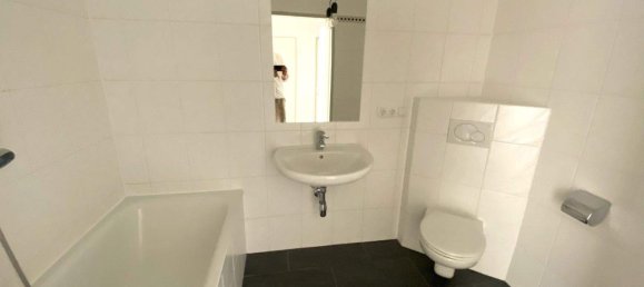 3 rooms Apartment in Ottakring, Austria No. 49652 5