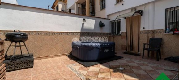 3 bedrooms House in Santa Fe, Spain No. 159327 10