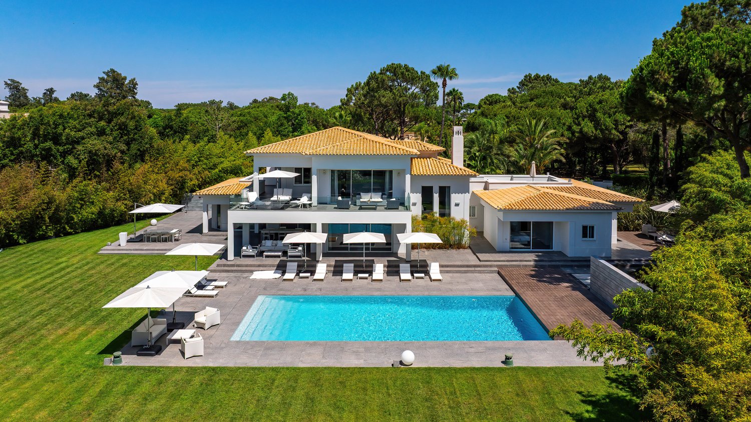 Villa T5 em Almancil, Portugal N.º 212399