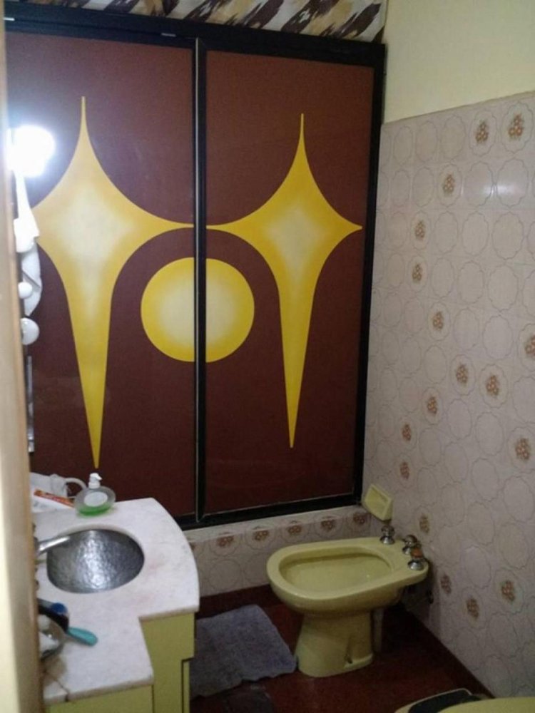 3 bedrooms House in Lanus, Argentina No. 58422