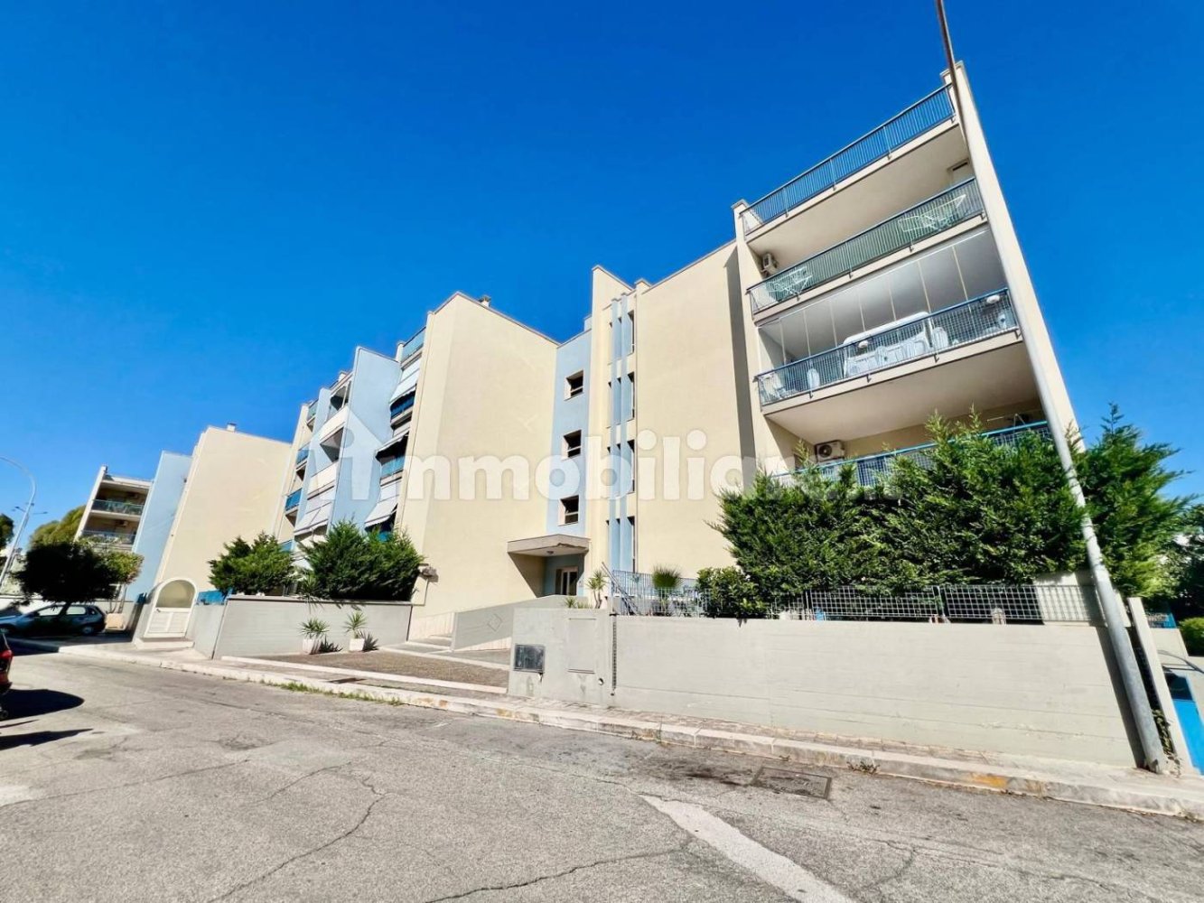 3 Schlafzimmer Penthouse in Monopoli, Italy, Nr. 305821