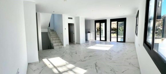 3 Schlafzimmer Haus in Rojales, Spain, Nr. 32558 4