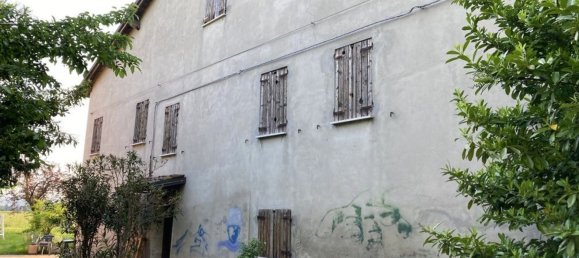 Дом с 10 комнатами в Формиджине, Италия № 164220 9