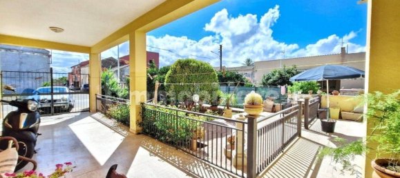 1 Schlafzimmer Haus in Paceco, Italy, Nr. 293201 2