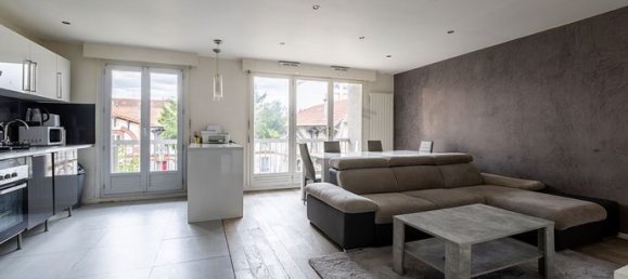 1 bedroom Apartment in Villemomble, France No. 314148 2