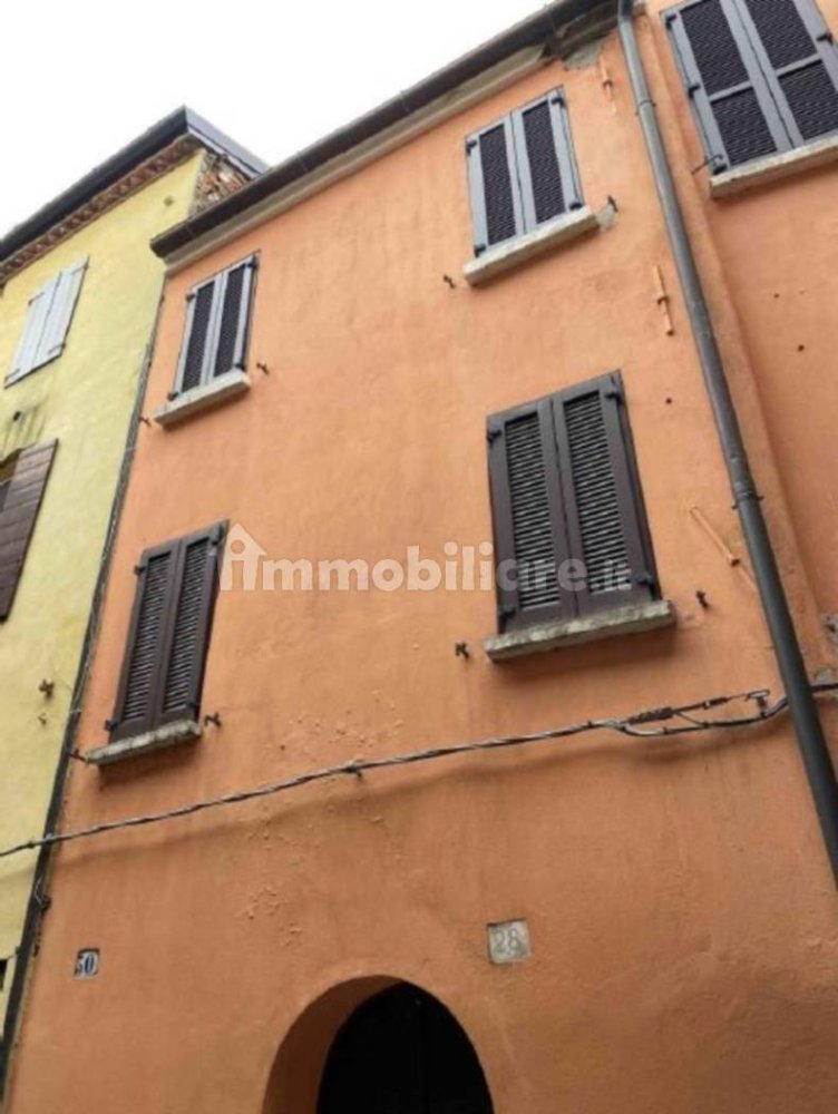 1 bedroom Apartment in Ferrara, Italy No. 19574
