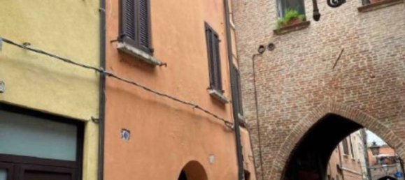 1 bedroom Apartment in Ferrara, Italy No. 19574 3