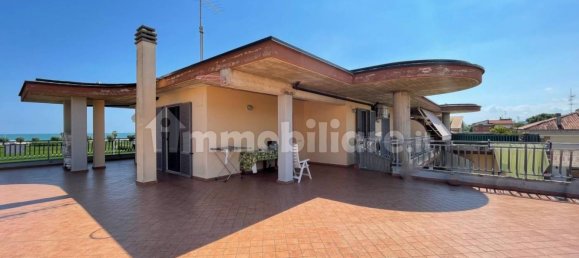 Ático de 2 dormitorios en Martinsicuro, Italy No. 345333 9