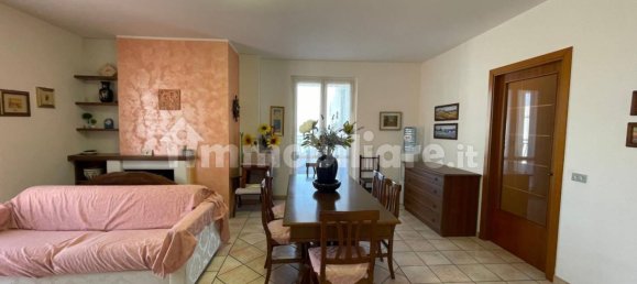 Ático de 2 dormitorios en Martinsicuro, Italy No. 345333 18