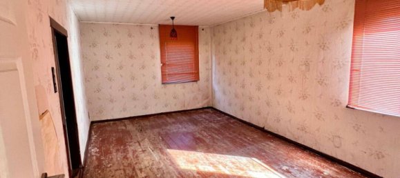 4-salle Bâtiment à Vogtlandkreis, Germany No. 348751 16