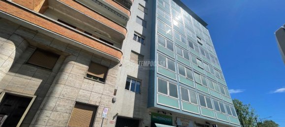 2 rooms Apartment in Turin, Italy No. 32330 6