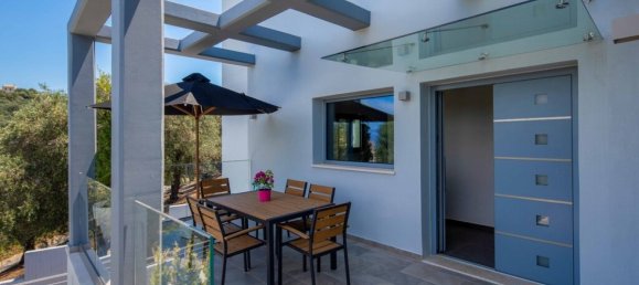 4 bedrooms Villa in Corfu, Greece No. 1485 11